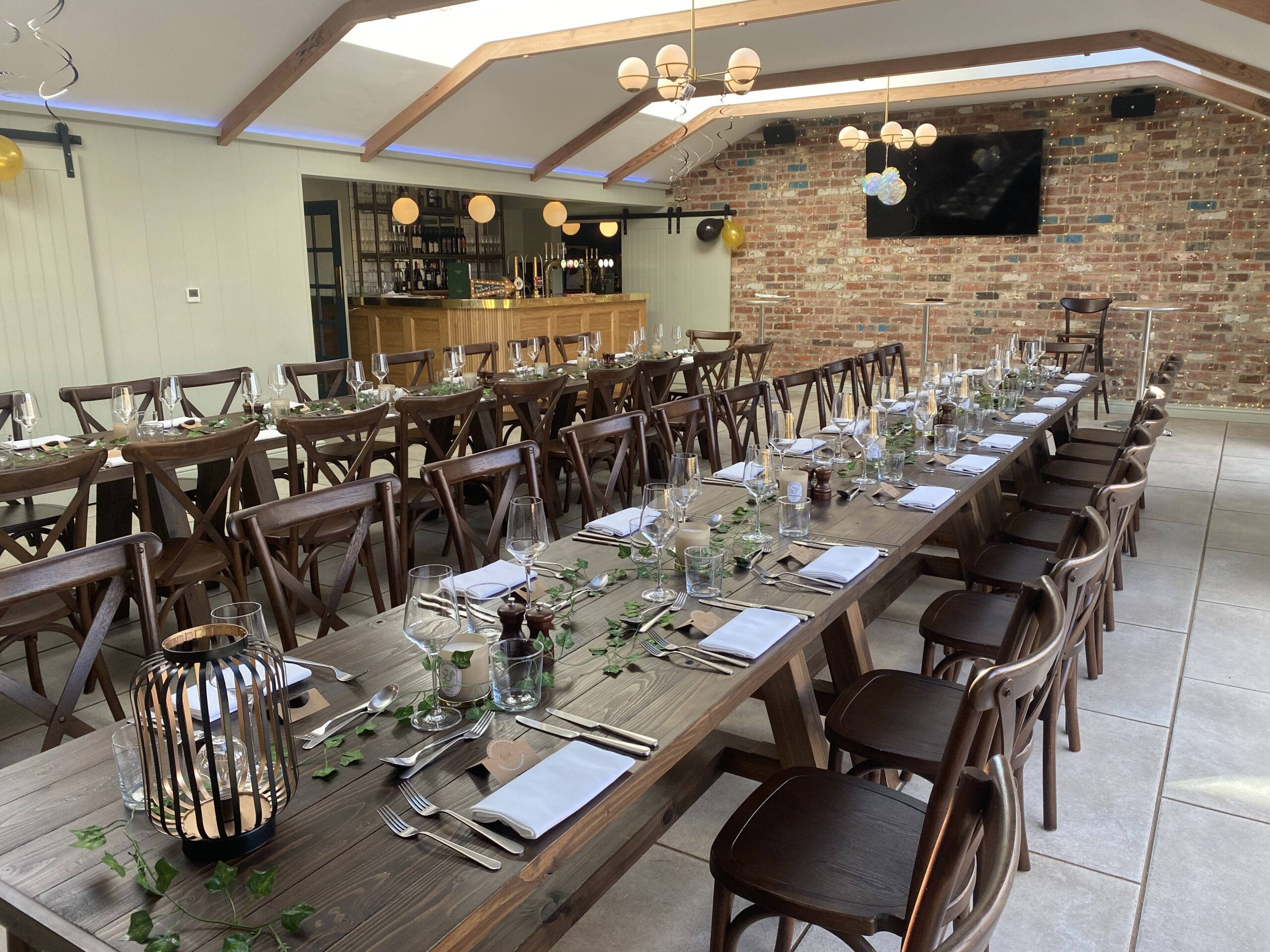 Olive Room 1